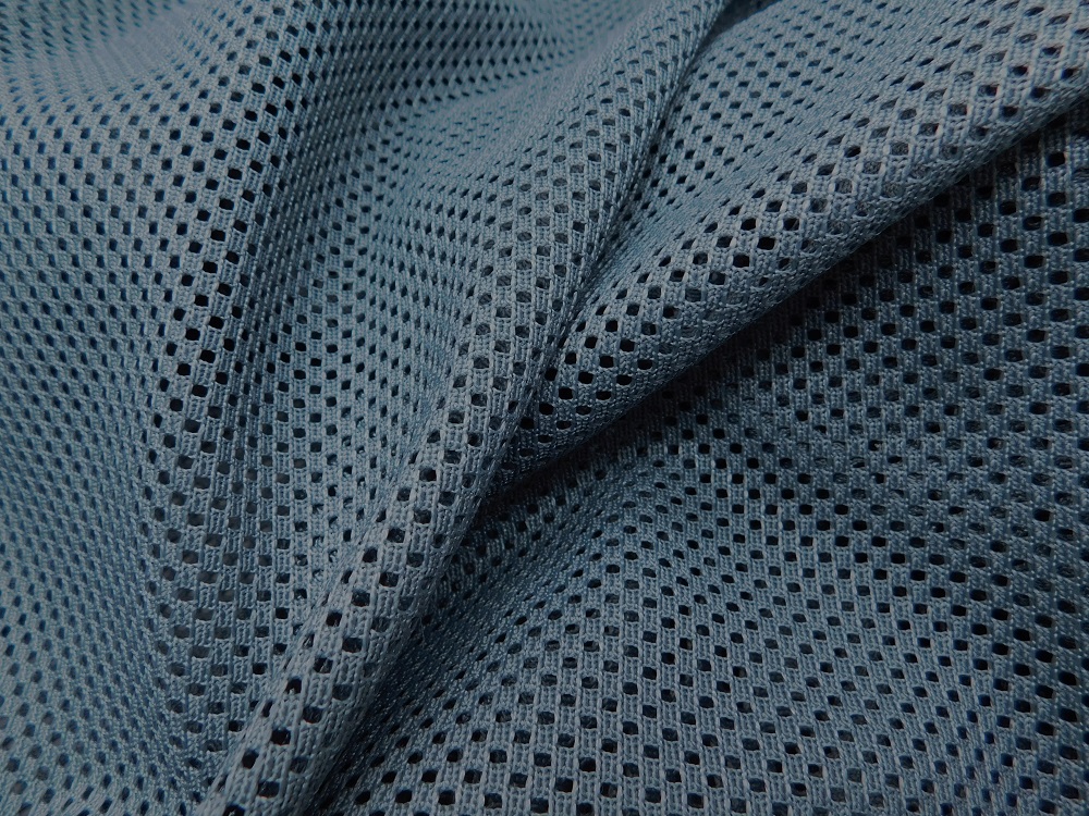 Very strong mesh fabric